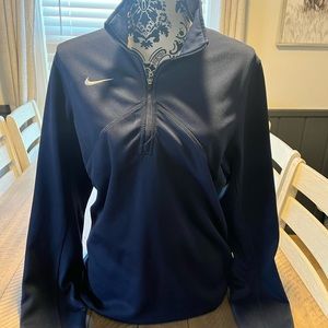 Nike Dri Fit women’s small